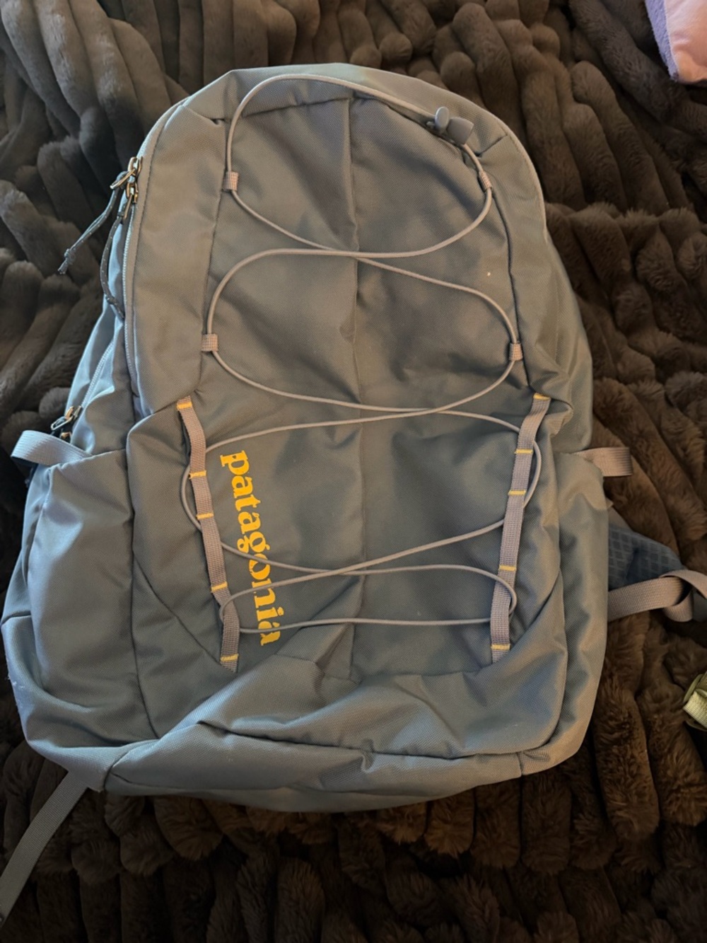 Patagonia Gray Backpack with Yellow Logo and Front Bungee Chacabuco 30L